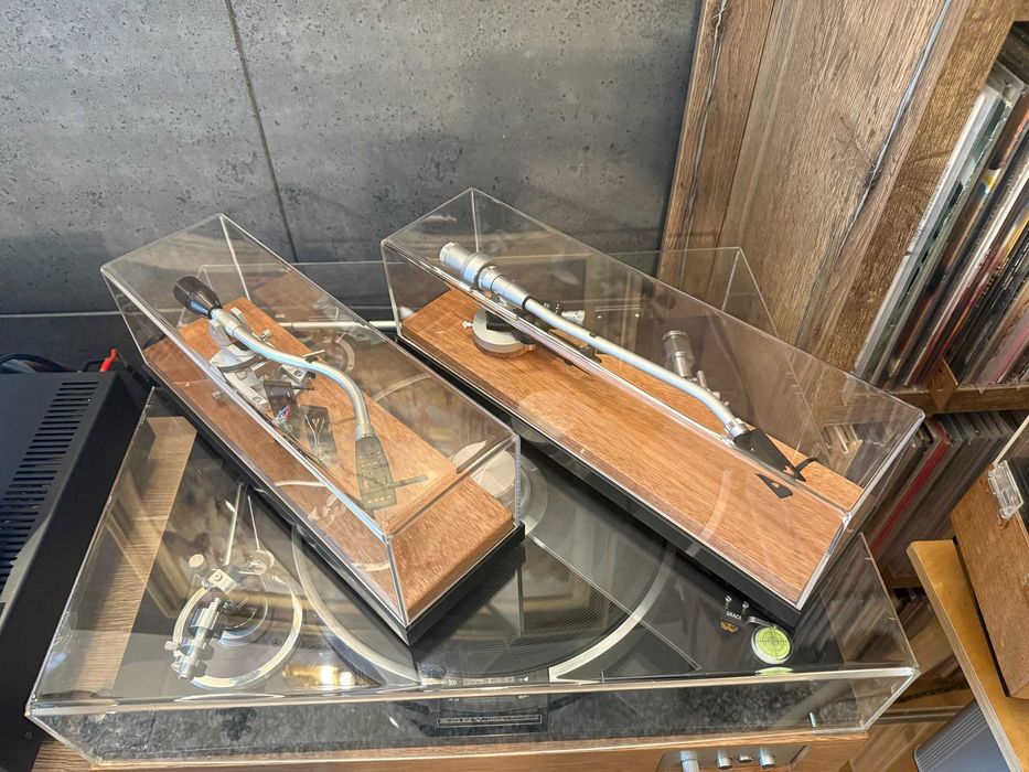 Gramofon wieloramienny
