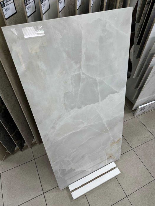 Керамограніт 1200 на 600 Глянець стиль онікс