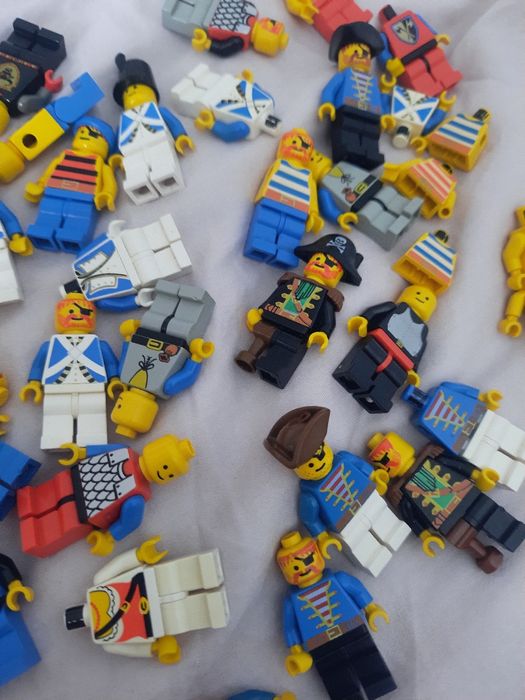Lego mix figurek castle I pirates