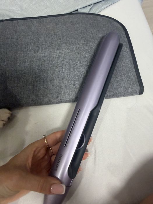 выпрямителя для волос (утюжка) Philips 7000 Series