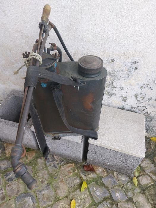 Vendo pulverizador em cobre marca Hipólito