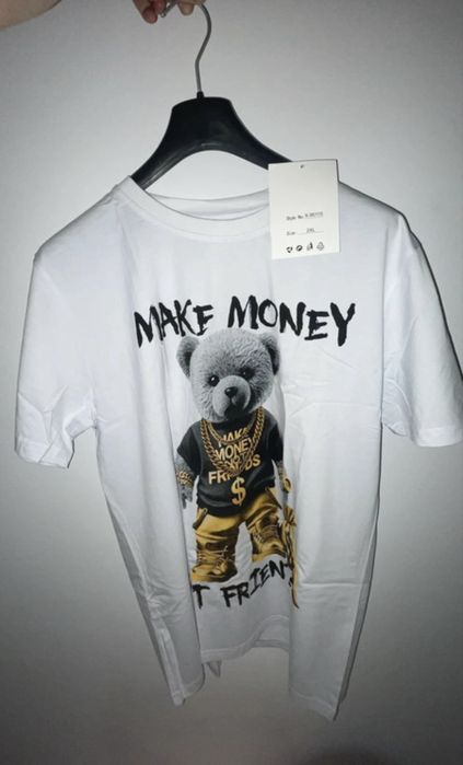 T-shirt branca XXL