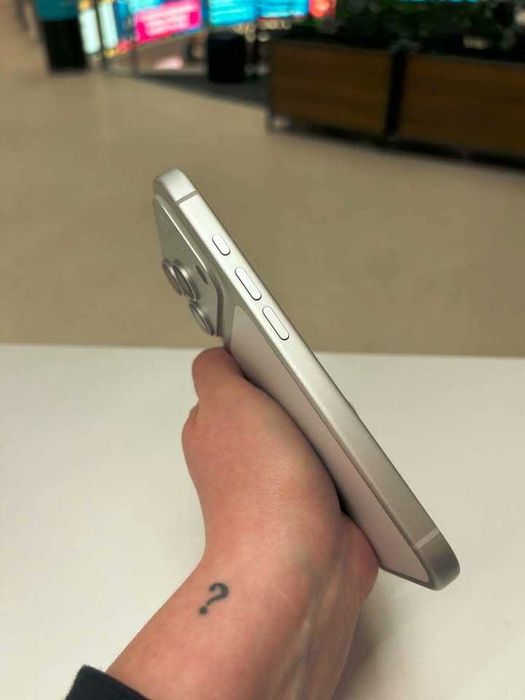 iPhone 17 Pro 256 GB Silver eSIM | świetny stan, w 100% sprawny