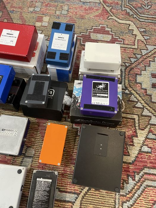 Pedais Earthquaker Devices - Big Muff - Fish Circuits - MXR - Diamond - Ibanez - Lovepedal