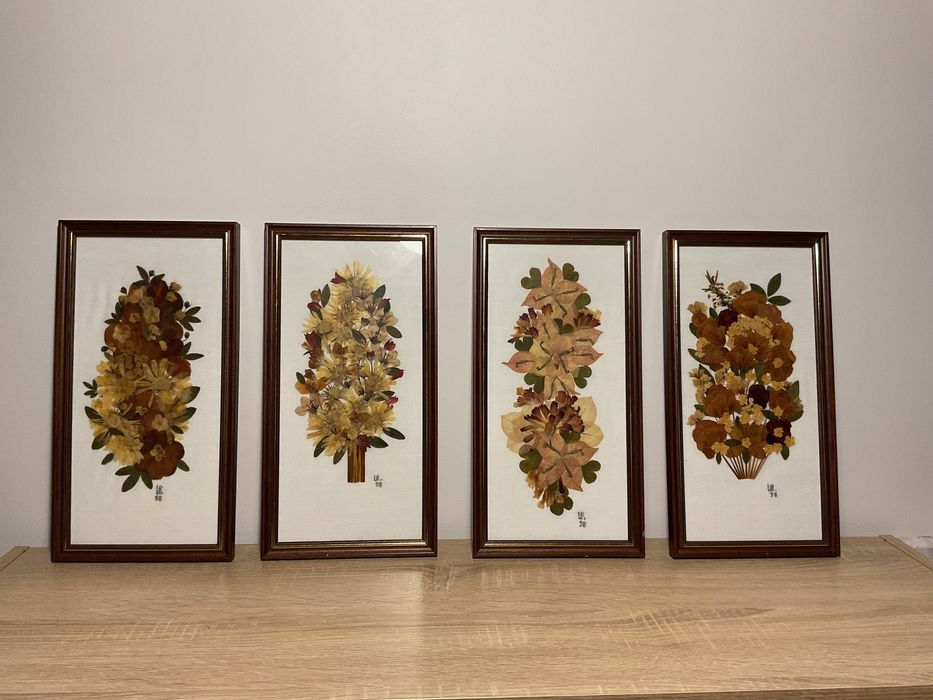 Conjunto de 4 quadros artesanais com flores secas prensadas