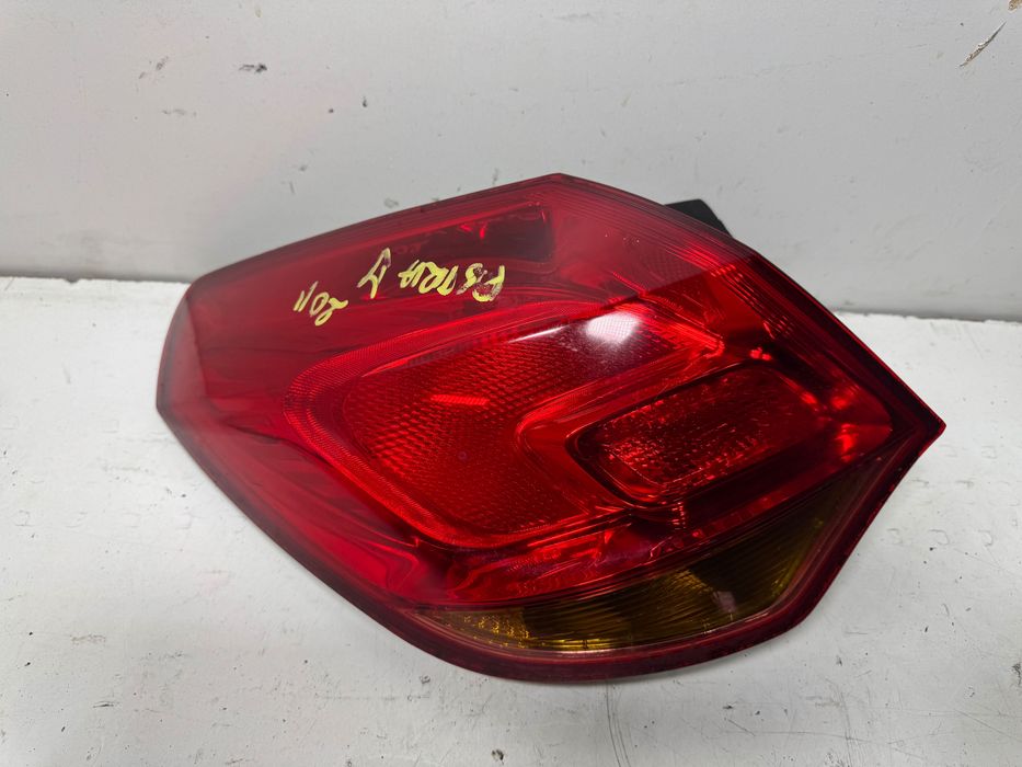 Opel Astra J Lampa tylna lewa lewy tył 5D HB EUROPA