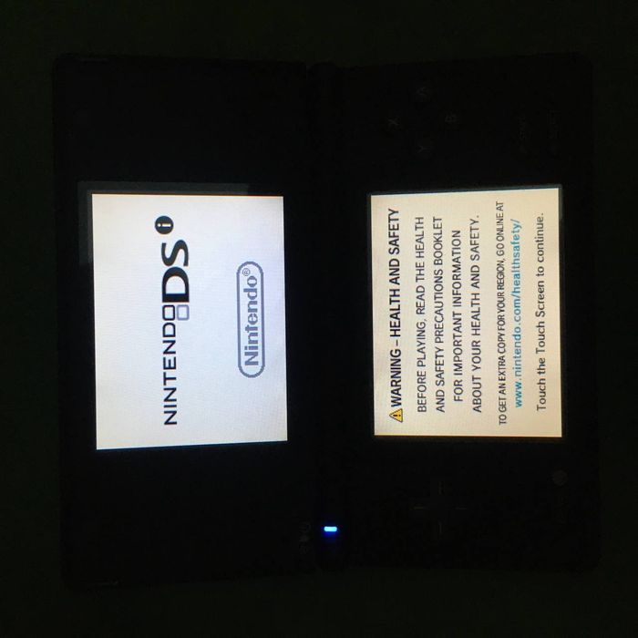 Ігрова консоль Nintendo Dsi