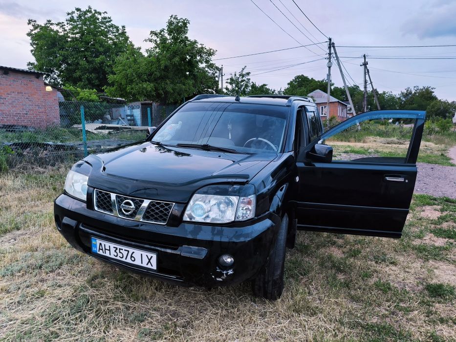 NISSAN X - Trail