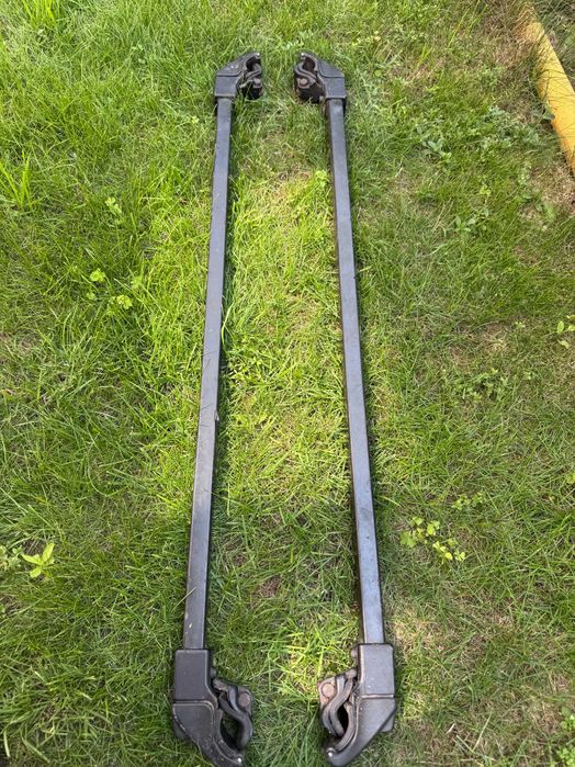 Поперечина для багажнику на рейлінги Ford