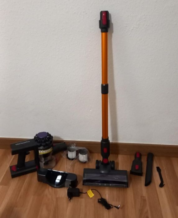 Aspirador Vertical s/ Fios a Bateria **novo**