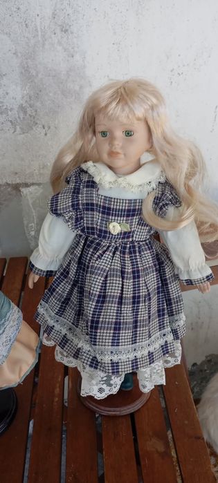 Bonecas de Porcelana – Colecionáveis e Elegantes!