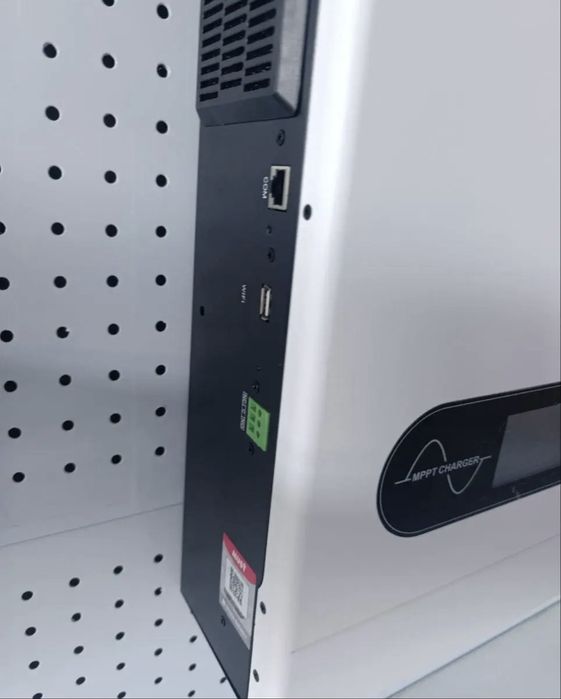 Гібридний інвертор MUST PV-18 3624ECO, 3600W, 24v, струм заряду 60 А