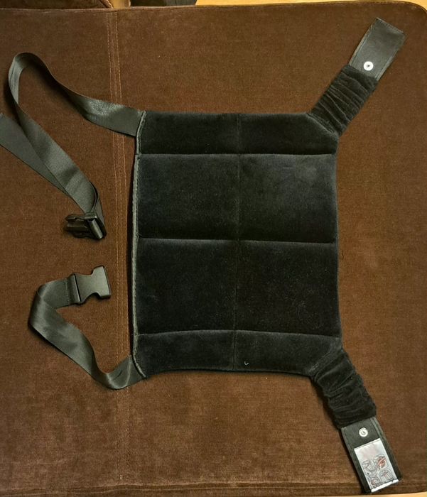 Adapter do pasów w ciąży