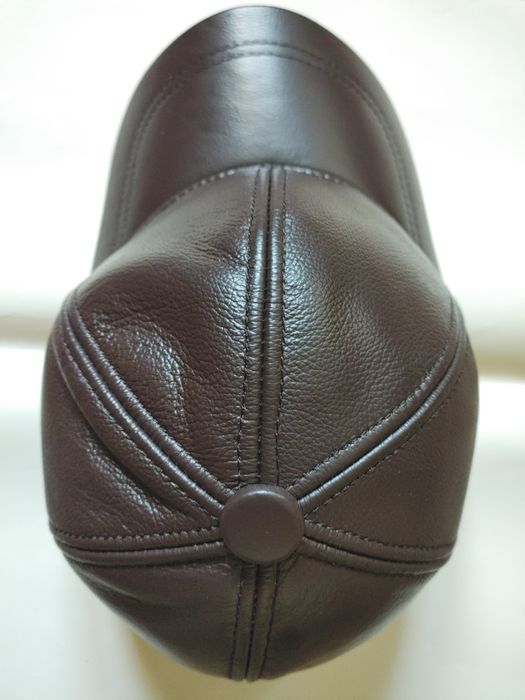 Мужская кожаная бейсболка без лого классика 6 панелей шоколадный цвет