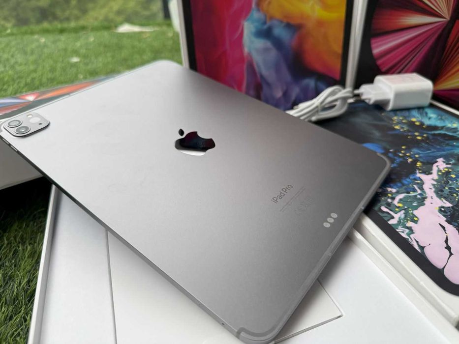 iPad Pro 11" 4 GENERACJI M2 256GB Wifi Cellular LTE 5G Bat99% IDEALNY