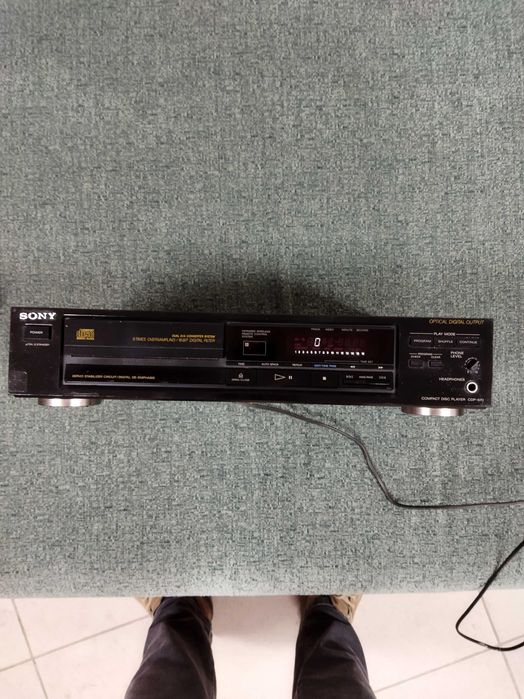 Odtwarzacz CD Sony CDP-670
