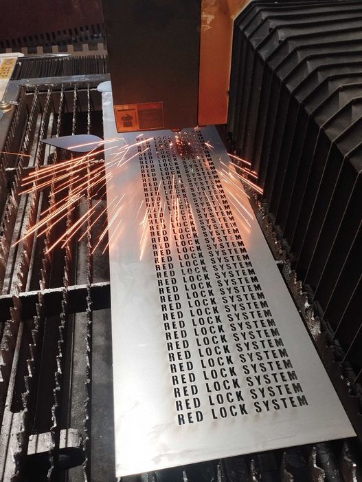 Ogrodzenia panelowe 3D przęsła ozdobne wycinane laser CNC