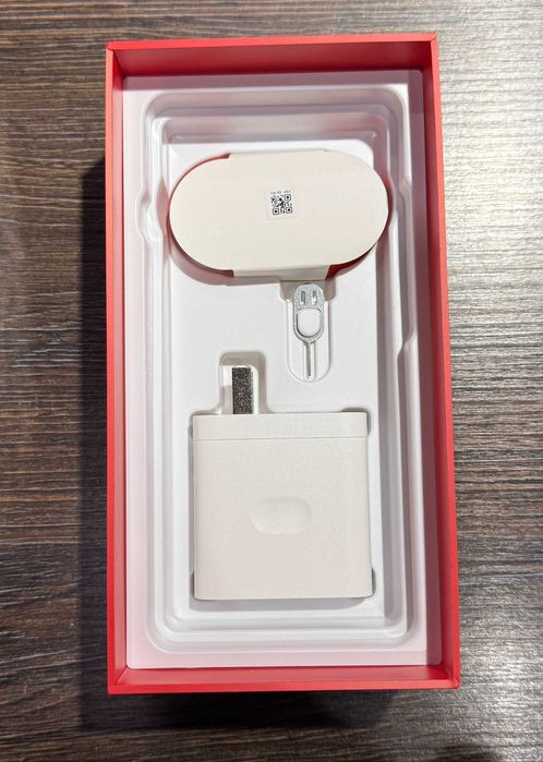 Смартфон OnePlus Ace 5 12/256/512GB Black, Grey Oxegen OS, No OTA!