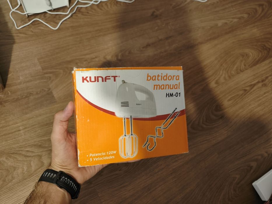 Batedeira Kunft (120W)