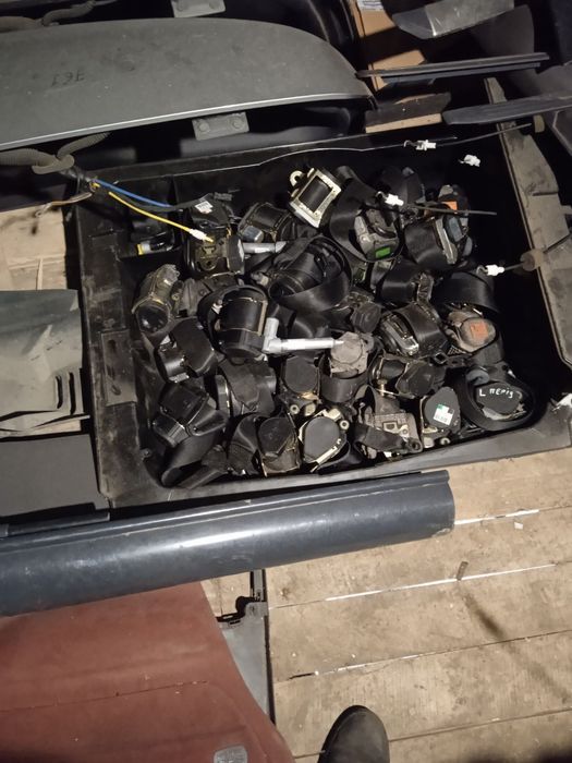 Бампер радіатор стекло фара Мерседес а 140 а170 а190