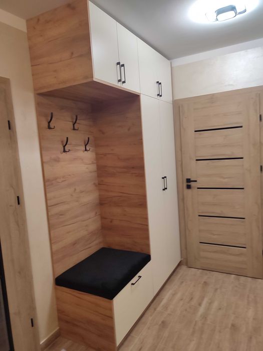 Szafa do przedpokoju