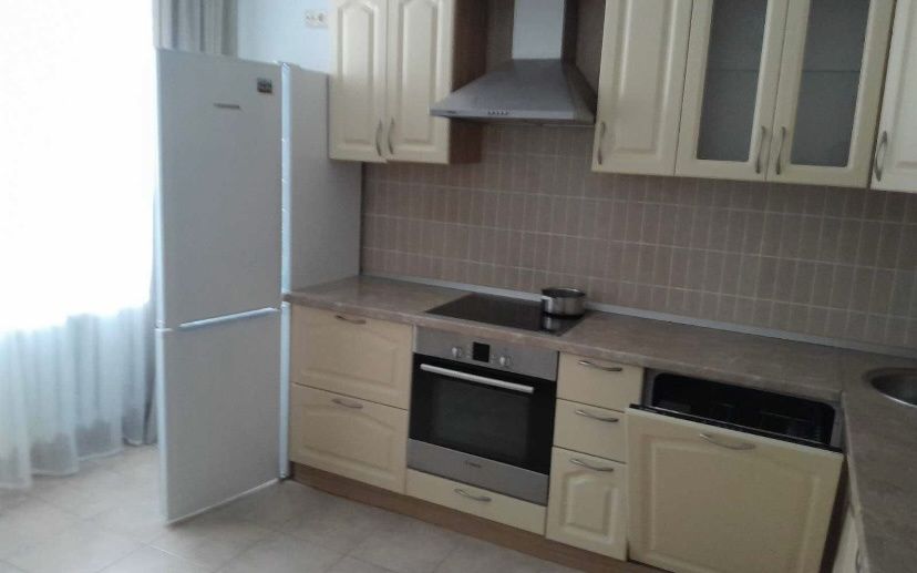 Хороша 2к роздільна, Яблонськоі 4, м Шулявка, Індустр Міст