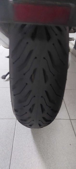 BMW K1200RS (2004) – 64.000 km – 3 Malas – Excelente Sport Touring