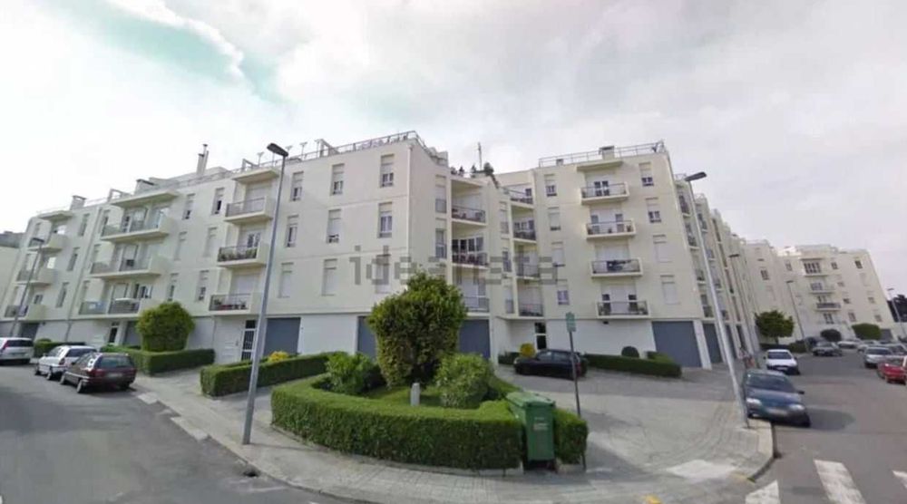 Apartamento T3 - Campanhã - Condomínio privado - PERMUTA POR MORADIA.