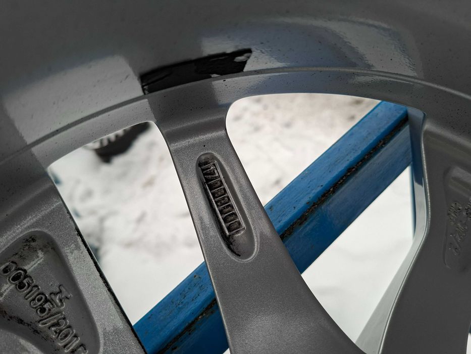 Оригінальні диски Ауді  5/112 R18 7J ET45 Audi 81A 601 025E .