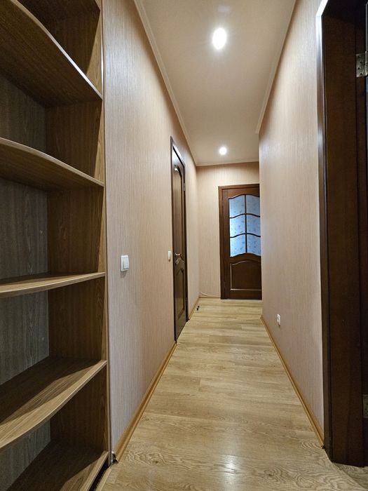 Продам 3 к квартиру на Тополе в кирпичном доме