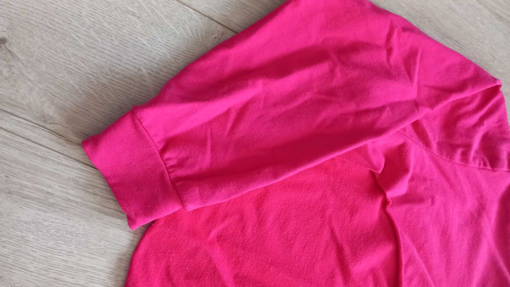 Reserved t-shirt narzutka crop top rozm. XS
