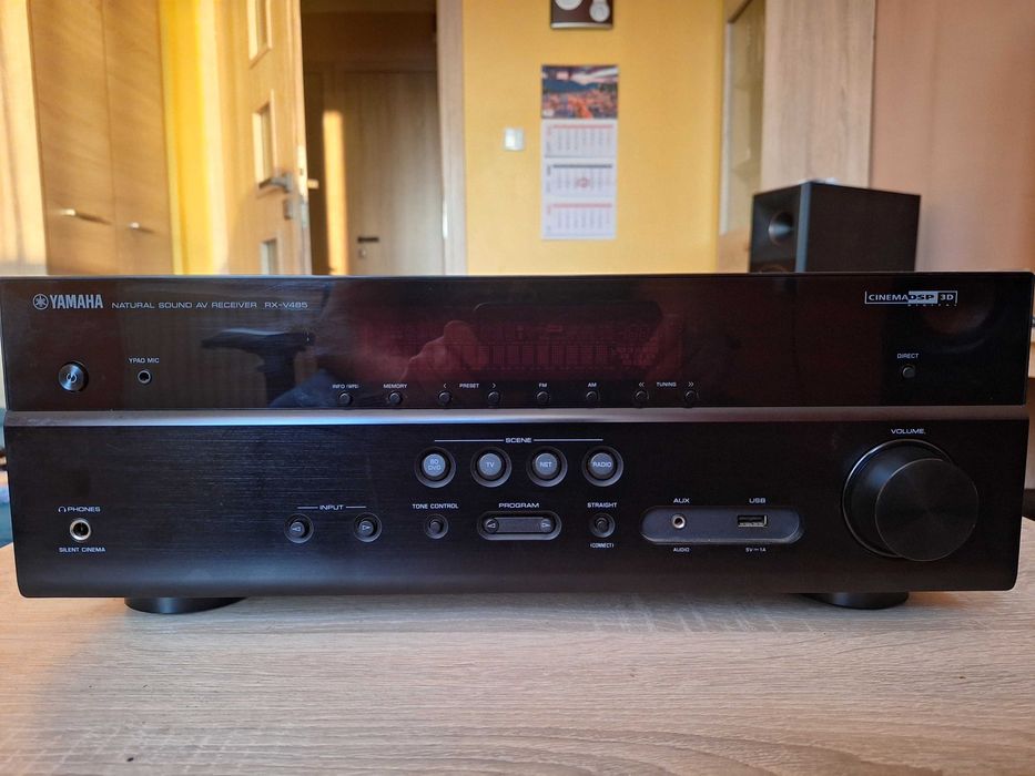 Amplituner YAMAHA RX-V485