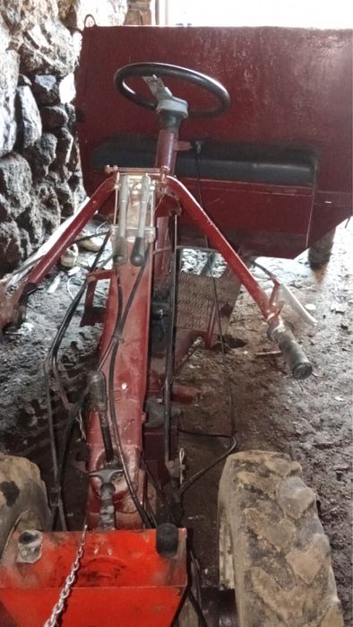 Motocultivador com reboque