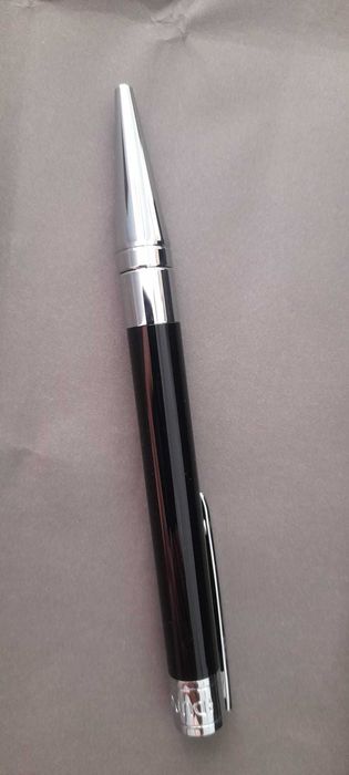 Caneta S.T. Dupont Nova | Luxo e Elegância c/ cartão de garantia Fev/2026