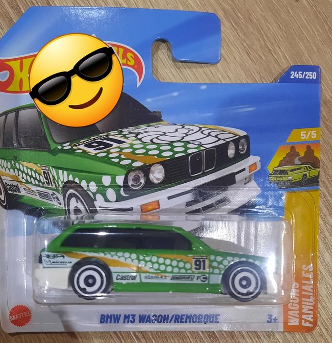 Vendo Hot Wheels sem qualquer dano na embalagem. Aceito trocas