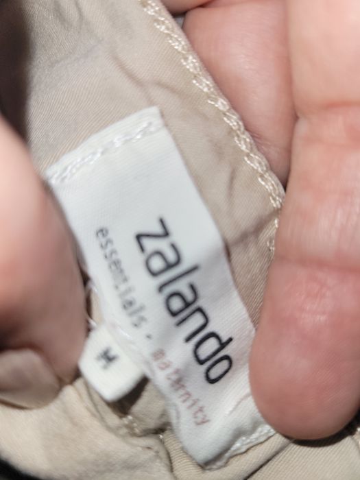 Beżowe spodnie ciążowe Zalando rozm M