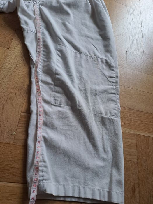 Spodnie judo / karate dla chłopca rozmiar 130cm (długość  całkowita spodni 69cm)