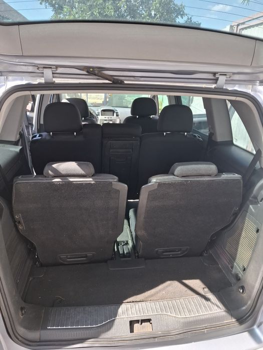 Продам Opel Zafira B