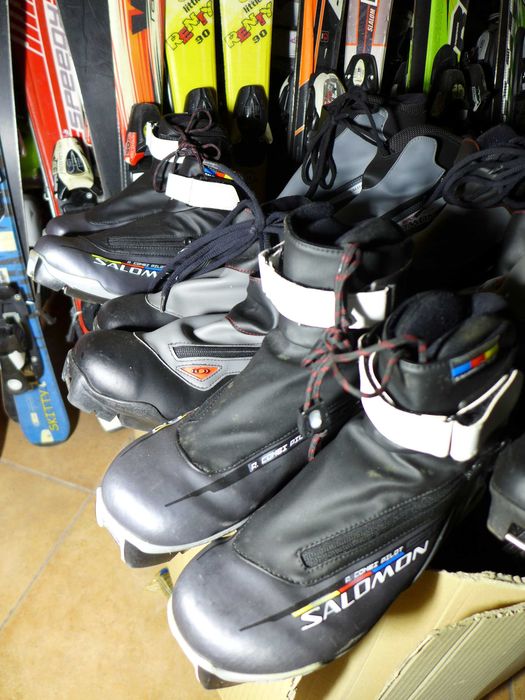 ZESTAW - narty biegowe, buty i kije