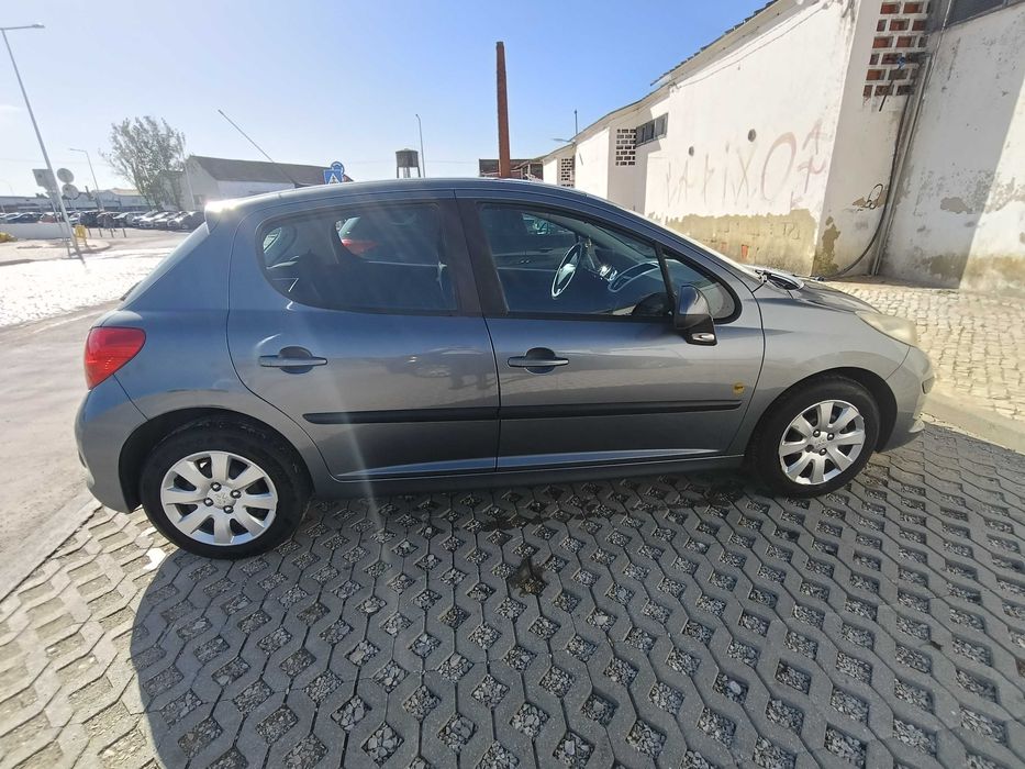 Peugeot 207 a gasolina