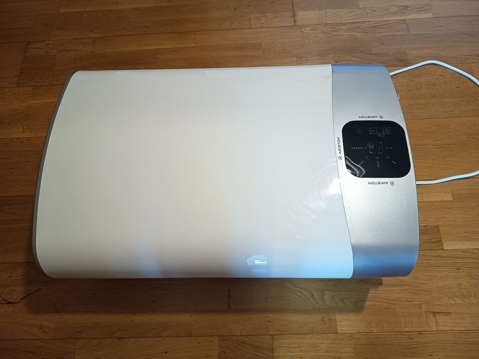 Termoacumulador Ariston - excelente estado