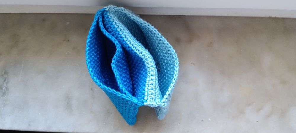 Bolsa em crochê para cartões