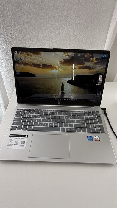 HP notebook 15 em estado de novo