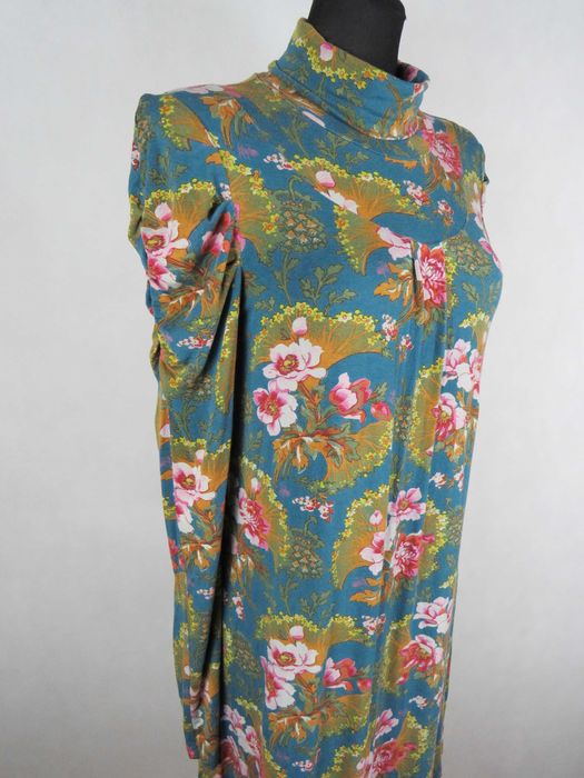 Kenzo sukienka z golfem Kenzo w kwiaty sygnowana sukienka Kenzo