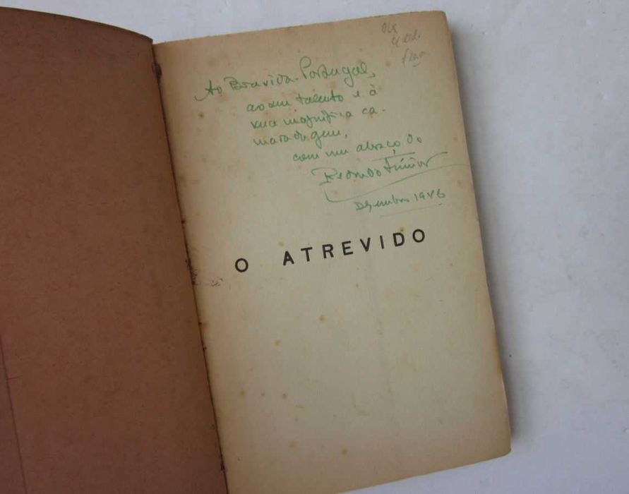 TEATRO - Raphael FERREIRA // Redondo JÚNIOR