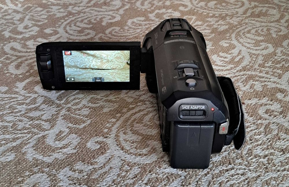 Відеокамера Panasonic HC-W850