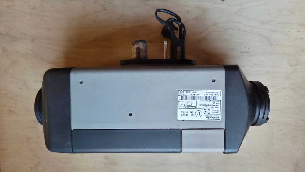 WEBASTO ogrzewanie postojowe łódź  przyczepa auto model AirTop 2000 ST 12V 2kW