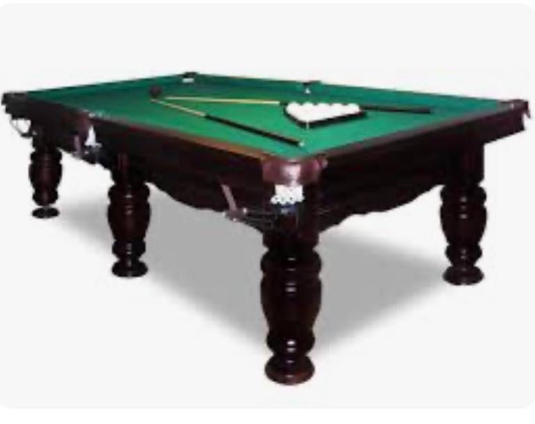 Більярдний стіл. Розмір 218*146. Ціна 10 тис .
