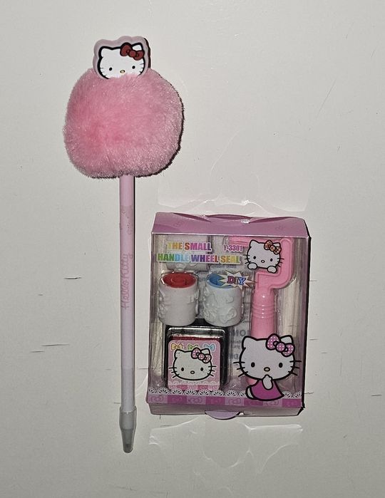 86 Nowy zestaw Hello Kitty