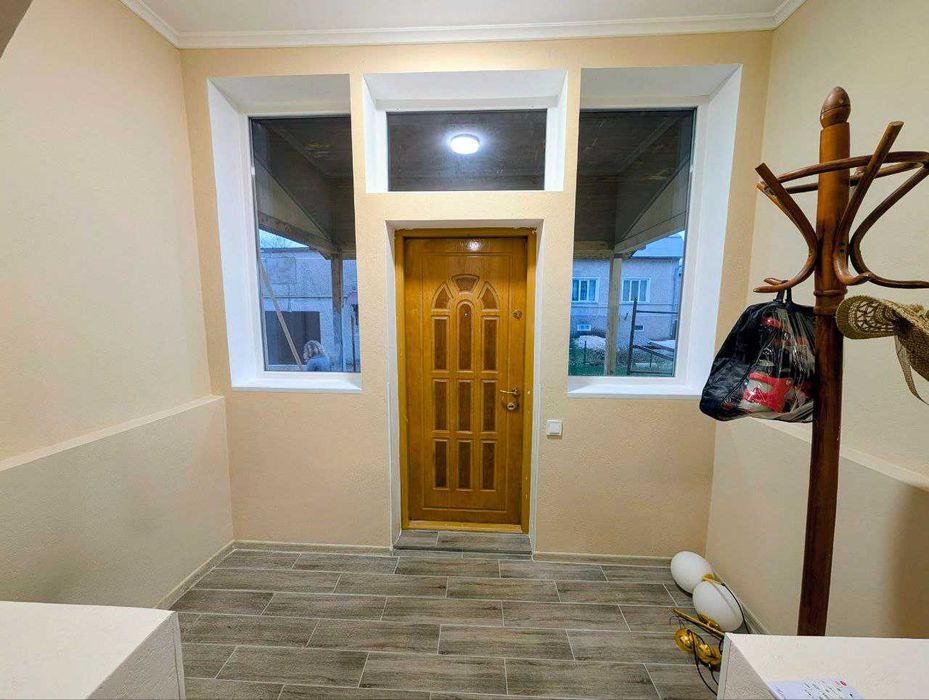 продаж будинку з ремонтом 30 хв до Івано-Франківська